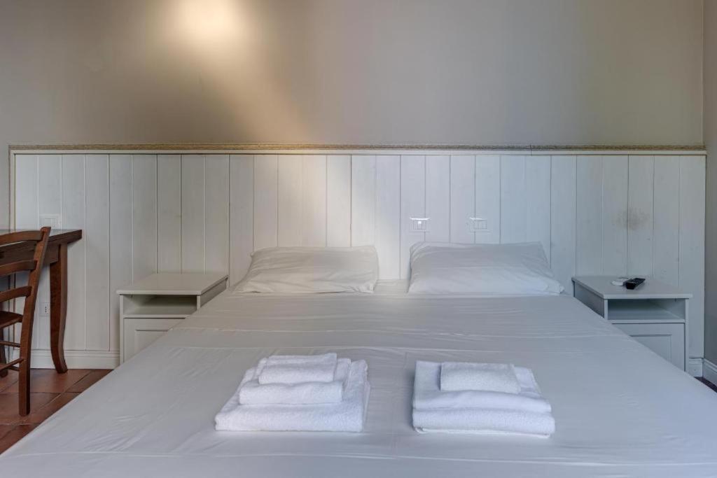 Piazza San Domenico Rooms - Bedinbolognacentro Eksteriør bilde